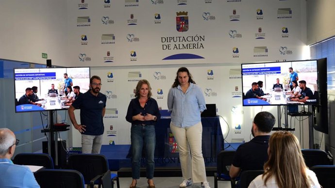 Presentación del V Foro del Deporte Provincial celebrado en el Pabellón Moisés Ruiz de Almería.