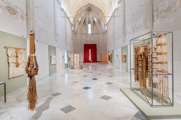 Exposición 'Tejer el vacío' en el Centro Andaluz de Arte Contemporáneo (CAAC).