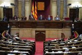 Foto: El Parlament llama a proteger a las personas mayores ante la "vulnerabilidad residencial"