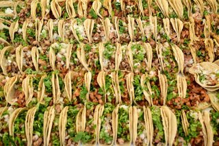 Archivo - May 16, 2026, Pachuca, Hidalgo, Mexico: Tacos are seen during the Guinness World Record for the largest taco display with 2,161 tacos during the Gran Feria del Taco Pachuca 2026.
