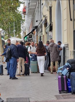 Vijeros afectados por una presunta estafa en Retiro
