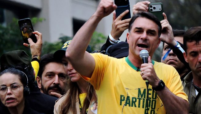Política