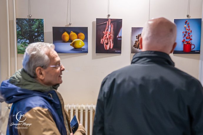 Inauguración de la exposición fotográfica 'Mirar para ver' de la Universidad de la Experiencia
