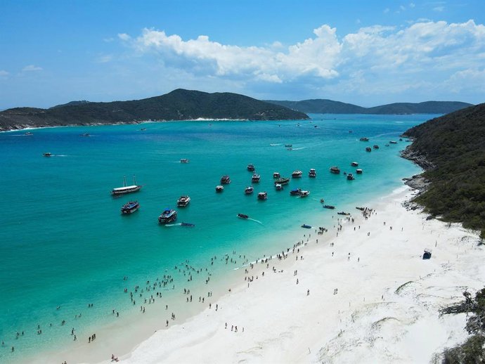 Playa de Arraial do Cabo, en el estado brasileño de Río de Janeiro.