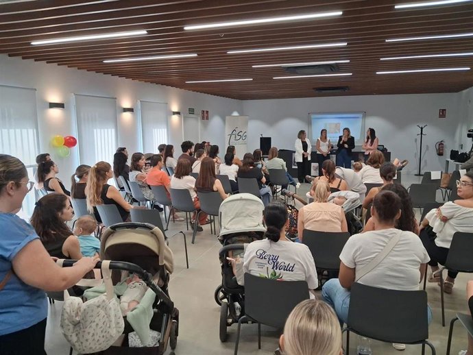 El Hospital de Motril ha desarrollado la tercera edición de su Jornada para la Promoción de la Lactancia Materna
