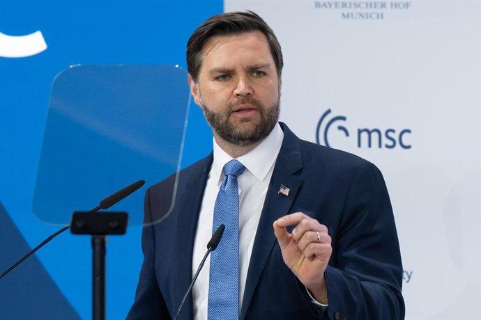 Archivo - FILED - 14 February 2025, Bavaria, Munich: FILE PHOTO - US Vice President JD Vance speaks during the 61st Munich Security Conference (MSC) at the Bayerischer Hof conference hotel. Photo: Sven Hoppe/dpa