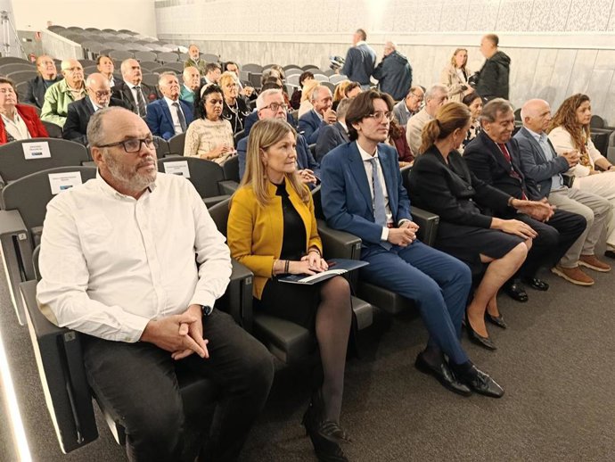 Acto de entrega del primer premio 'Alejandro Nieto'