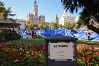Acampada València destaca su esfuerzo por un 9 d'Octubre con normalidad frente a la "hostilidad" del Ayuntamiento