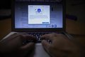 La Guardia Civil alerta de una estafa mediante correos que acusan falsamente de pornografía infantil