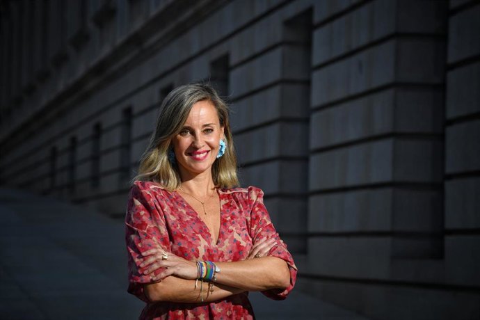 Archivo - La portavoz de Sumar en el Congreso, Verónica Martínez Barbero, posa para Europa Press, en el Congreso de los Diputados, a 17 de septiembre de 2025, en Madrid (España).