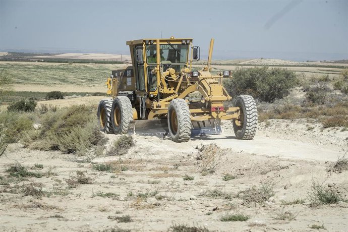 Archivo - Zaragoza.- La DPZ repara más de 4.200 de caminos agrícolas durante 2024