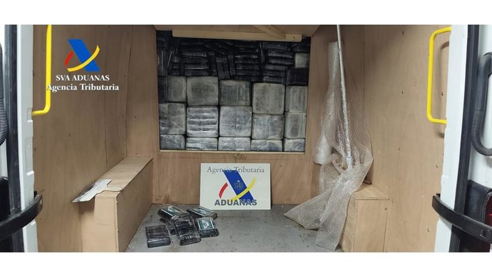 Intervenidos 827 kilos de cocaína en Solana de los Barros (Badajoz)