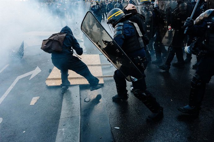 Imagem de arquivo dos protestos estudantis na França.