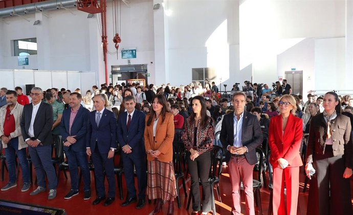 I Feria de Orientación Académica organizada por Repsol en Puertollano.