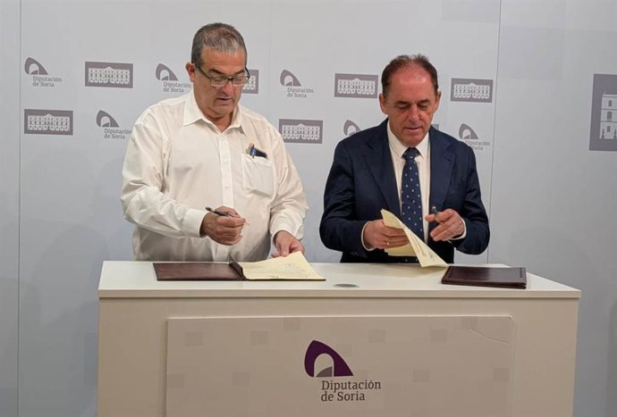 La Diputación y la Cámara firman un convenio para dar dimensión provincial a la Feria Soria Emplea .