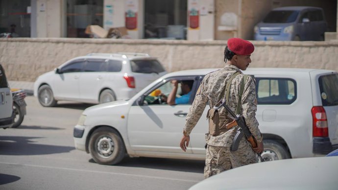 Archivo - January 31, 2026, Hadramaut, Seiyun, Yemen: In Southern Yemen on February 5, 2026, the Saudi-backed Yemeni Army deploys security checkpoints in the streets of Hadramaut following the withdrawal of the UAE-backed Southern Transitional Council (ST