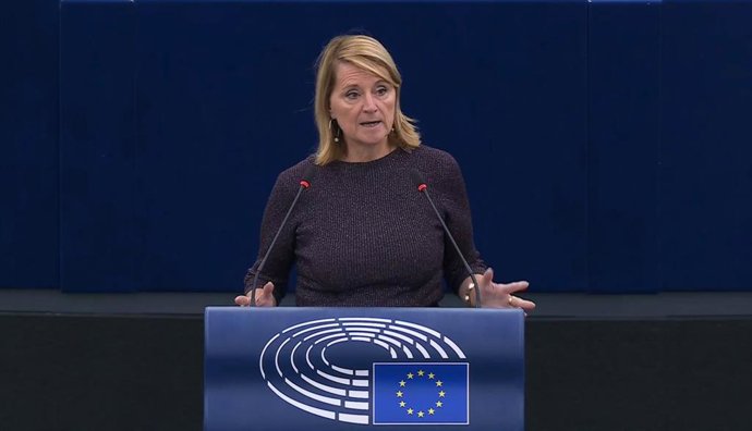 La eurodiputada del PP Rosa Estarás interviene en el Parlamento Europeo.