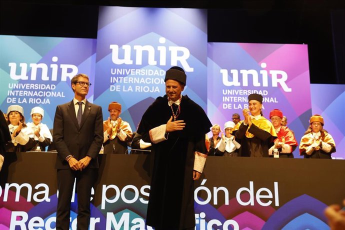 El catedrático, Ramón Vilarroig, toma posesión como nuevo rector de UNIR