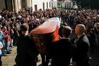 Multitudinaria despedida a Beiras con llamada a seguir su "estela": "Fuiste el presidente que merecemos y nunca tuvimos"