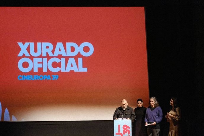 El jurado oficial de la pasada edición de Cineuropa, que celebrará cuatro décadas de historia entre el 6 y el 22 de noviembre de 2026.