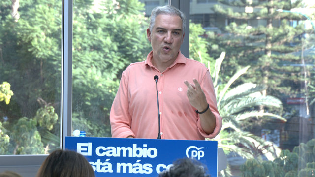 Bendodo avisa sobre el 29N: "O seguimos avanzando como democracia o está todo en