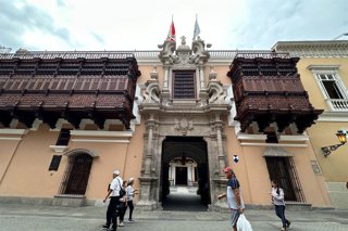 Archivo - Perú.- Cancillería concreta plan de retorno de peruanos varados por bloqueos en Bolivia