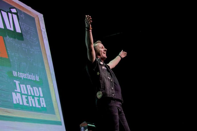 Archivo - El Teatro Campos Elíseos acoge el próximo 18 de mayo el show 'Yo sobreviví a la EGB' del humorista Jordi Merca