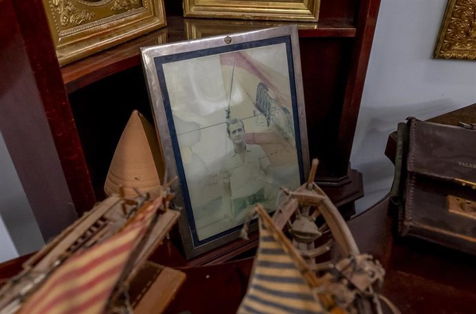 Exposición de objetos del Pazo de Meirás que serán subastados en la sala Magna Art Auctions, a 7 de octubre de 2026, en Madrid (España).