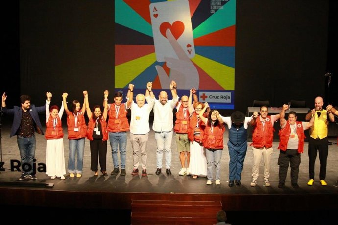 Espectáculo 'Ultramágica' En El Teatro Municipal Pedro Muñoz Seca De El Puerto De Santa María Con Juan Luis Rubiales, Magic Sam Y Er Mago Antonio