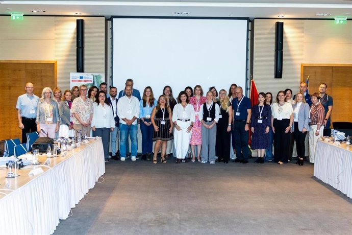 Una delegación de la Consejería de Educación y Formación, encabezada por la secretaria general Carmen María Zamora, y el director general de Atención a la Diversidad, Pedro Mondéjar, participa en Montenegro en la visita de estudio del proyecto europeo