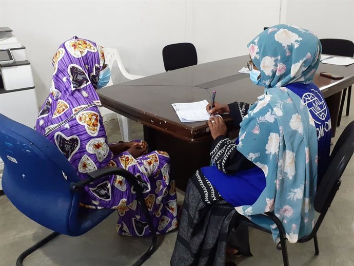 Archivo - Arquivo - Misrah conta sua história à equipe da OIM em Obock