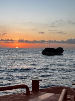 Cayuco localizado por Salvamento Marítimo próximo a Maspalomas, al sur de Gran Canaria