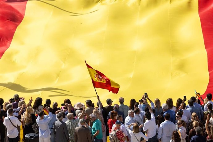 Acto organizado por el PP en Málaga por el día de la Fiesta Nacional, el 12 de octubre, al que ha asistido el vicesecretario de  Política Autonómica, Municipal y Análisis Electoral del PP, Elías Bendodo.