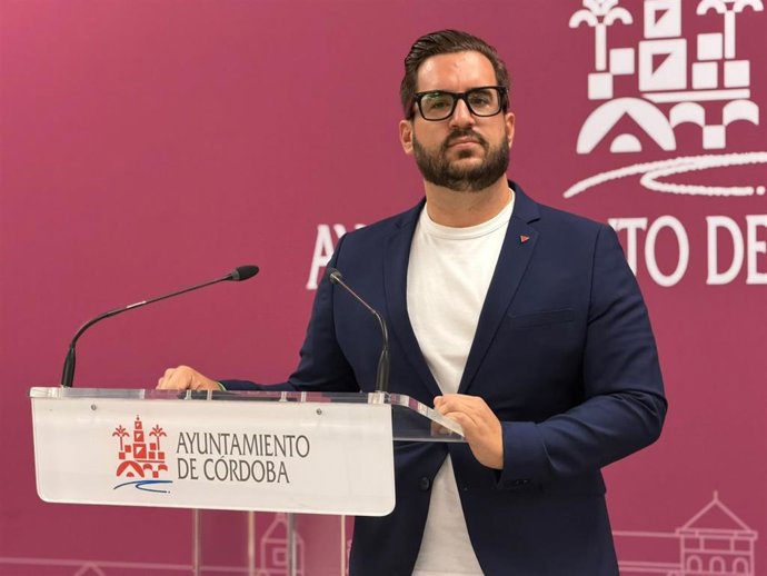 Archivo - El concejal del grupo Hacemos Córdoba en el Ayuntamiento de la capital y consejero de Sadeco, José Carlos Ruiz.