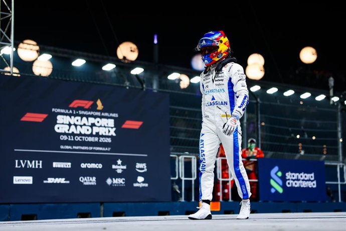 SAINZ Carlos (esp), Williams F1 Team FW48, retrato durante o Grande Prêmio de Fórmula 1 de Cingapura de 2026, 17ª etapa do Campeonato Mundial de Fórmula 1 de 2026, realizado de 9 a 11 de outubro de 2026 no Circuito de Rua de Marina Bay, em Cingapura, Cing