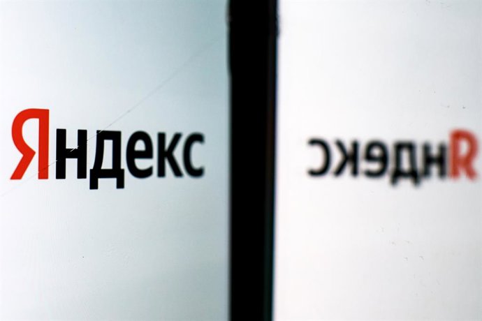 RÚSSIA, NOVOSIBIRSK – 9 DE OUTUBRO DE 2026: Esta ilustração mostra um aplicativo para smartphone da Yandex