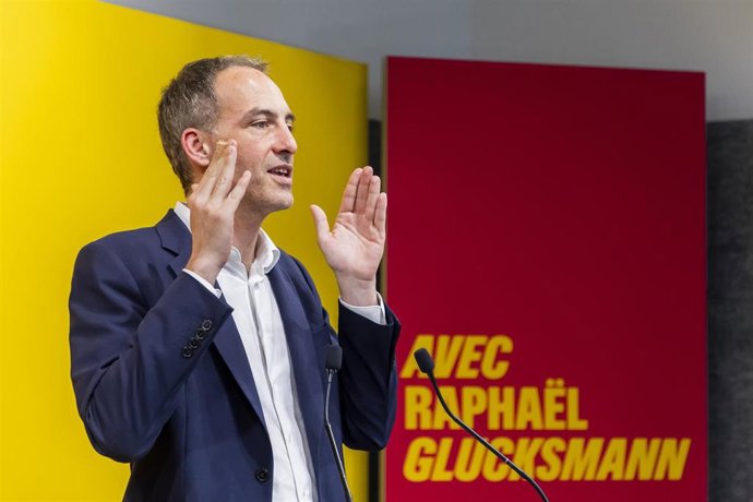 Archivo - El candidato presidencial socialista francés Édouard Räphael Glucksmann (archivo)