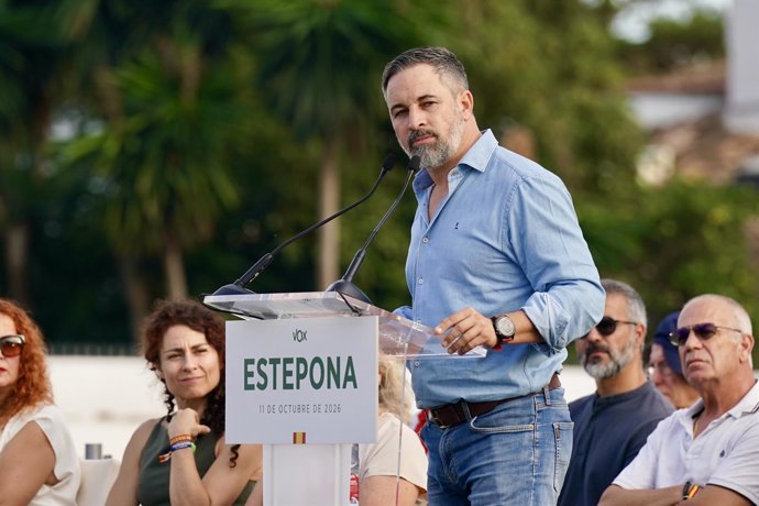 Imagen del líder de Vox, Santiago Abascal, en un acto de precampaña. A 11 de octubre de 2026 en Estepona (Málaga, Andalucía, España).