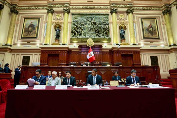Perú.- Congreso: comisión bicameral continúa el lunes debate de ley de presupuesto 2027
