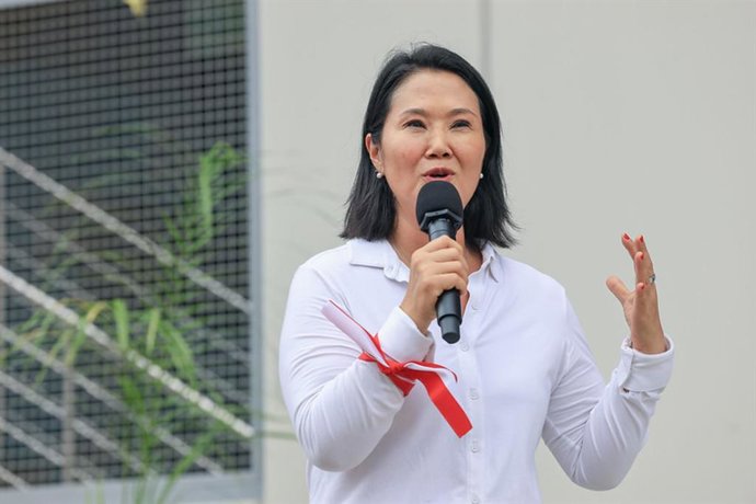 Perú.- Presidenta lidera presentación de fuerzas combinadas para lucha contra crimen organizado