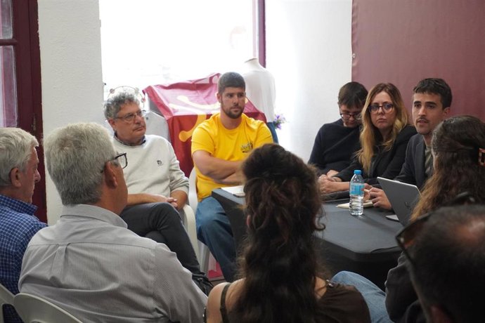 Conceju General Extraordinario de Cantabristas en el que el partido ha decidido no concurrir a las elecciones generales del 29 de noviembre