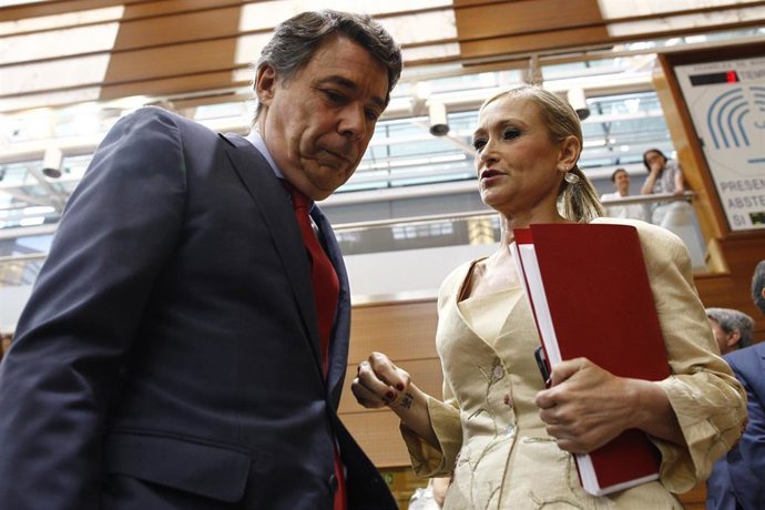 Archivo - Los expresidentes de la Comunidad de Madrid Ignacio González y Cristina Cifuentes, en una imagen de archivo. 
