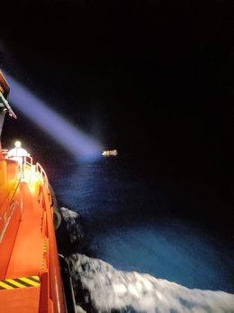 Patera próxima a Fuerteventura