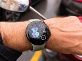 Foto: Así es el Pixel Watch 5: repite diseño, pero integra Gemini Intelligence en el reloj más pulido de Google
