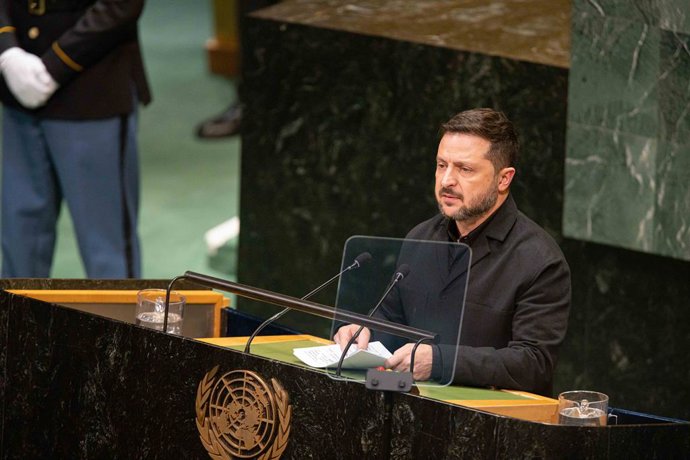 23 de setembro de 2026, Nova York, EUA: O presidente ucraniano Volodymyr Zelenskyy discursa no Debate Geral, no segundo dia da 81ª sessão da Assembleia Geral das Nações Unidas, na sede da ONU, em Nova York.
