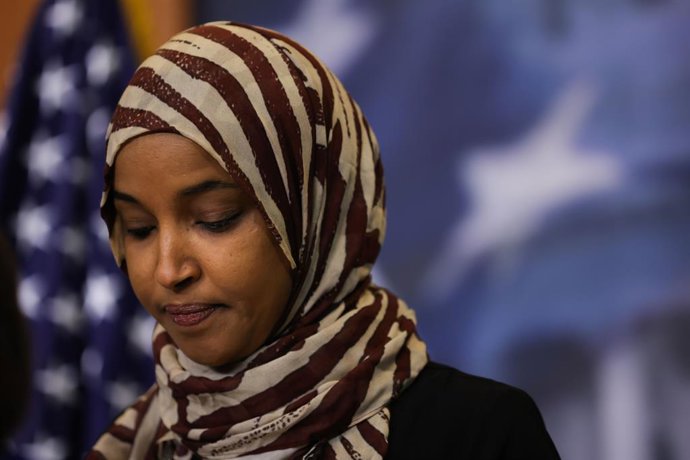 Archivo - February 24, 2026, Washington, District Of Columbia, USA: U.S. REPRESENTATIVE ILHAN OMAR (D-MN) speaks at a press conference denouncing President Trump's upcoming State of the Union address at the U.S. Capitol in Washington, D.C. on February 24,