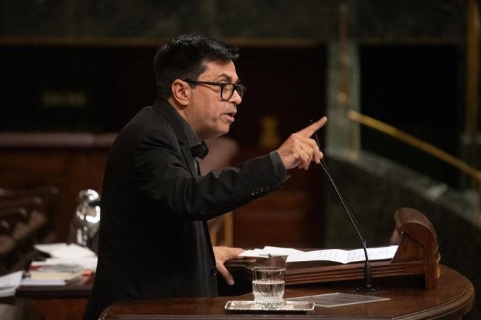Archivo - El portavoz de los Comuns y candidato a la alcaldía de Barcelona, Gerardo Pisarello