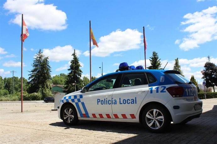 Archivo - Vehículo policial de San Andrés del Rabanedo (León).