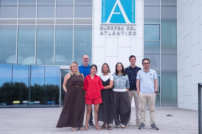 Archivo - Equipo de UNEATLÁNTICO encargado de la investigación