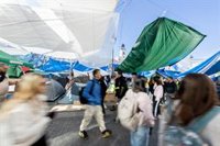 PP insiste en que el delegado será "responsable" de lo que pase en acampada de Sol: "Es un foco de terror y de suciedad"